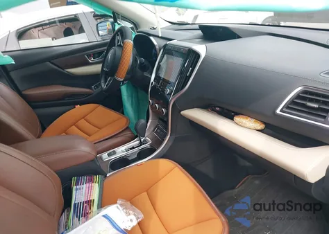 2022 Subaru Ascent Touring z USA, uszkodzony, nr VIN 4S4WMARD3N3408729